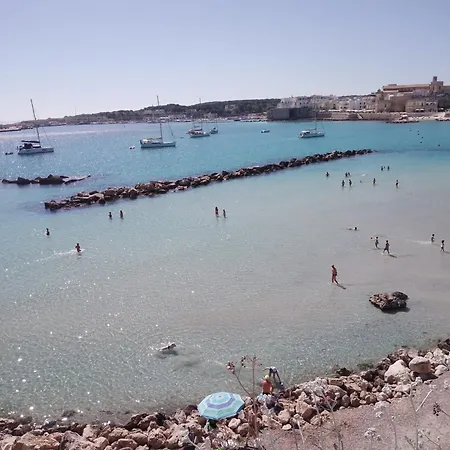La Limesa, A 200 Year Old Converted Stable In Otranto